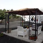 Casa Maria Dolores * Haría