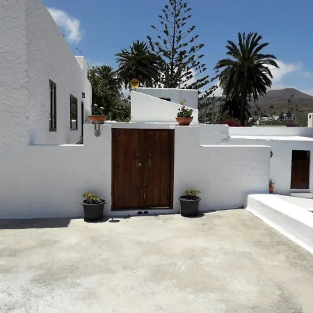 Casa Maria Dolores Holiday home